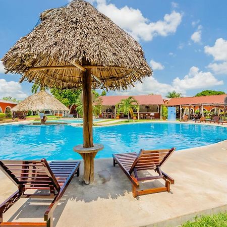 Hacienda Inn Aeropuerto Mérida Eksteriør bilde
